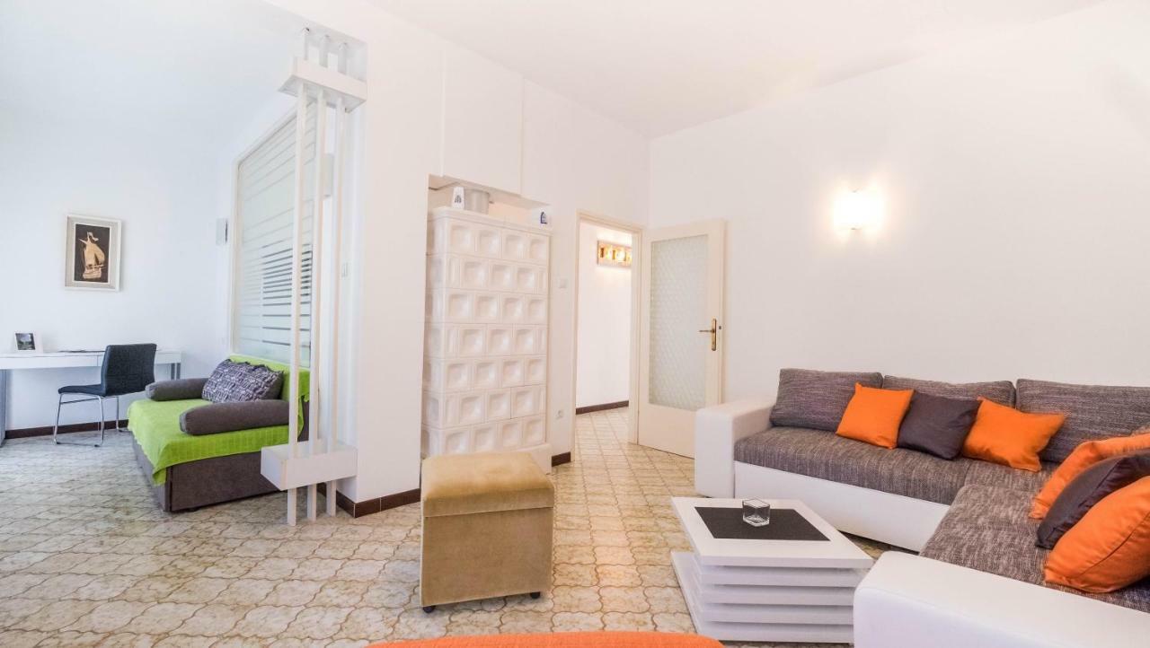 Apartment Ema ميدولين المظهر الخارجي الصورة